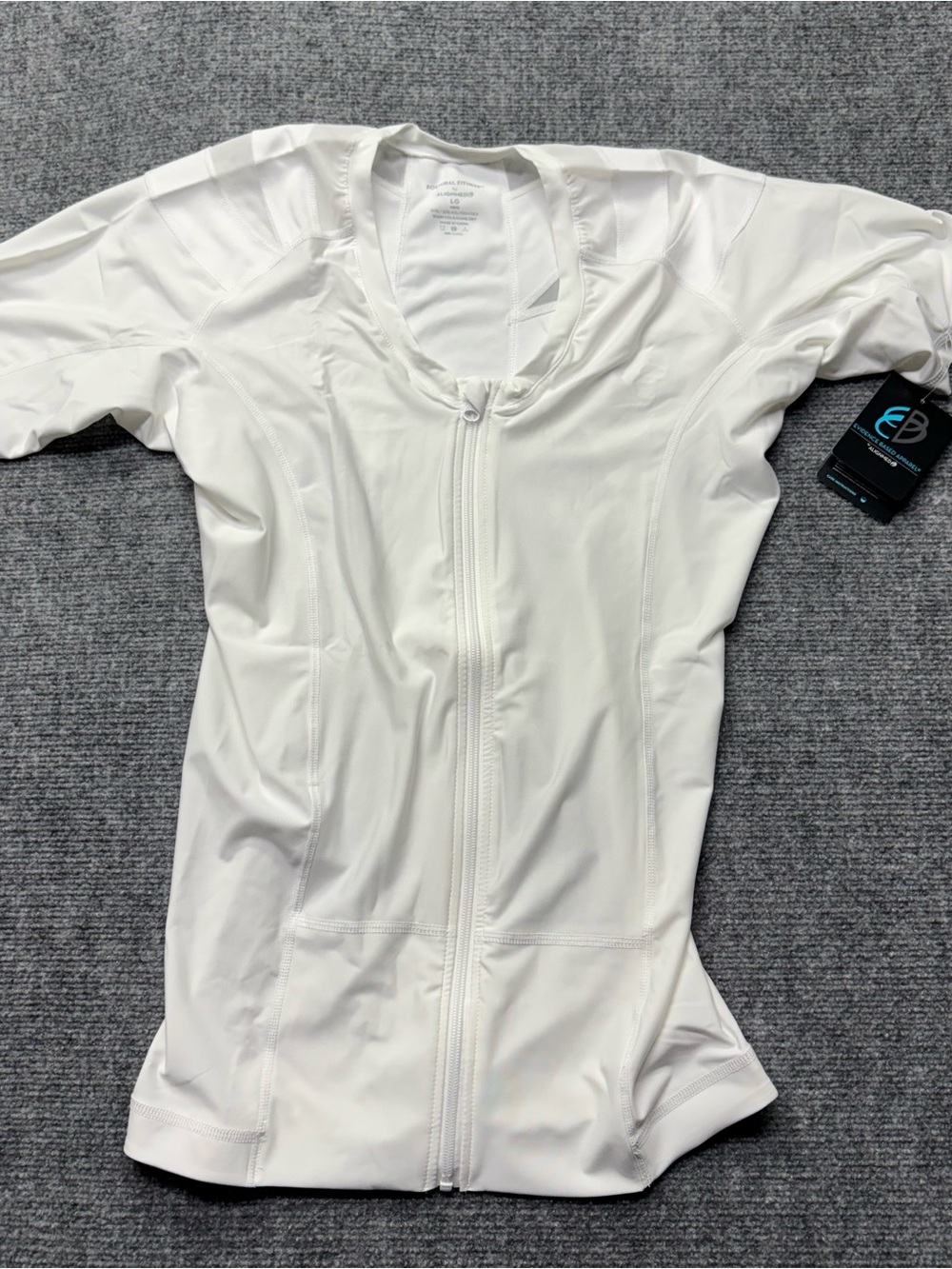 ALIGNMED The Posture Shirt 2.0 Zip White Short Sleeve Men's Large V-Neck